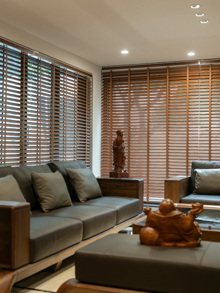 Timber Venetian Blinds